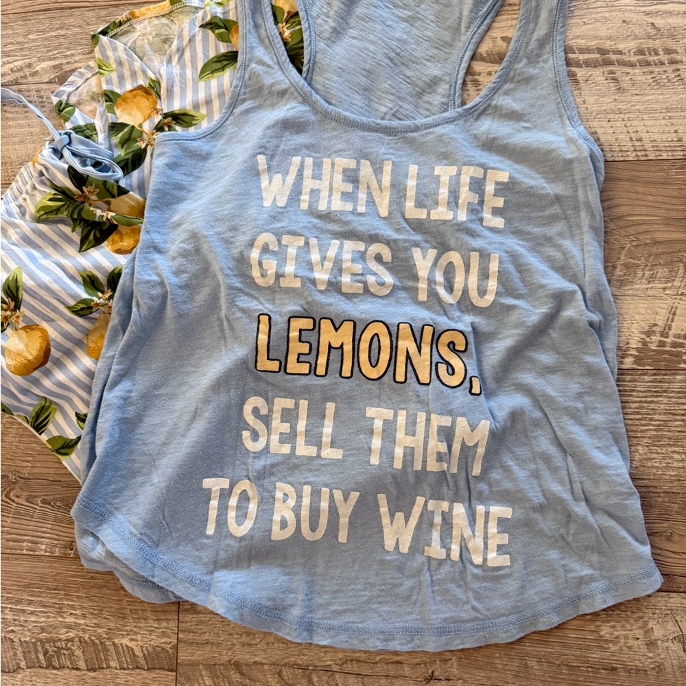 Blue Graphic Tank Top - When Life Gives You Lemons